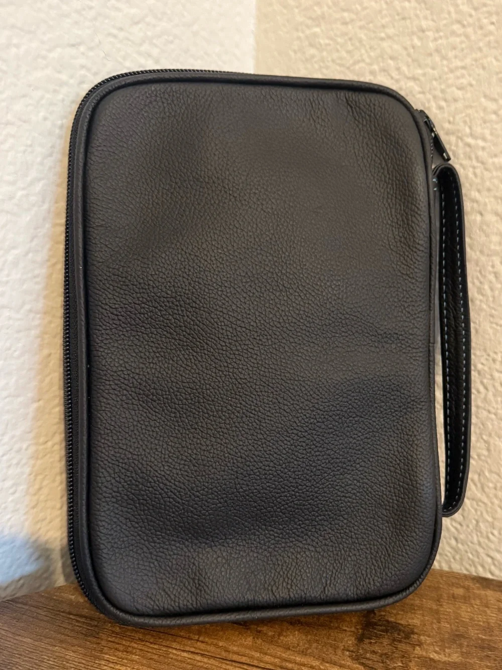 Larnell Alan Leather Tech Organizer & Travel Case